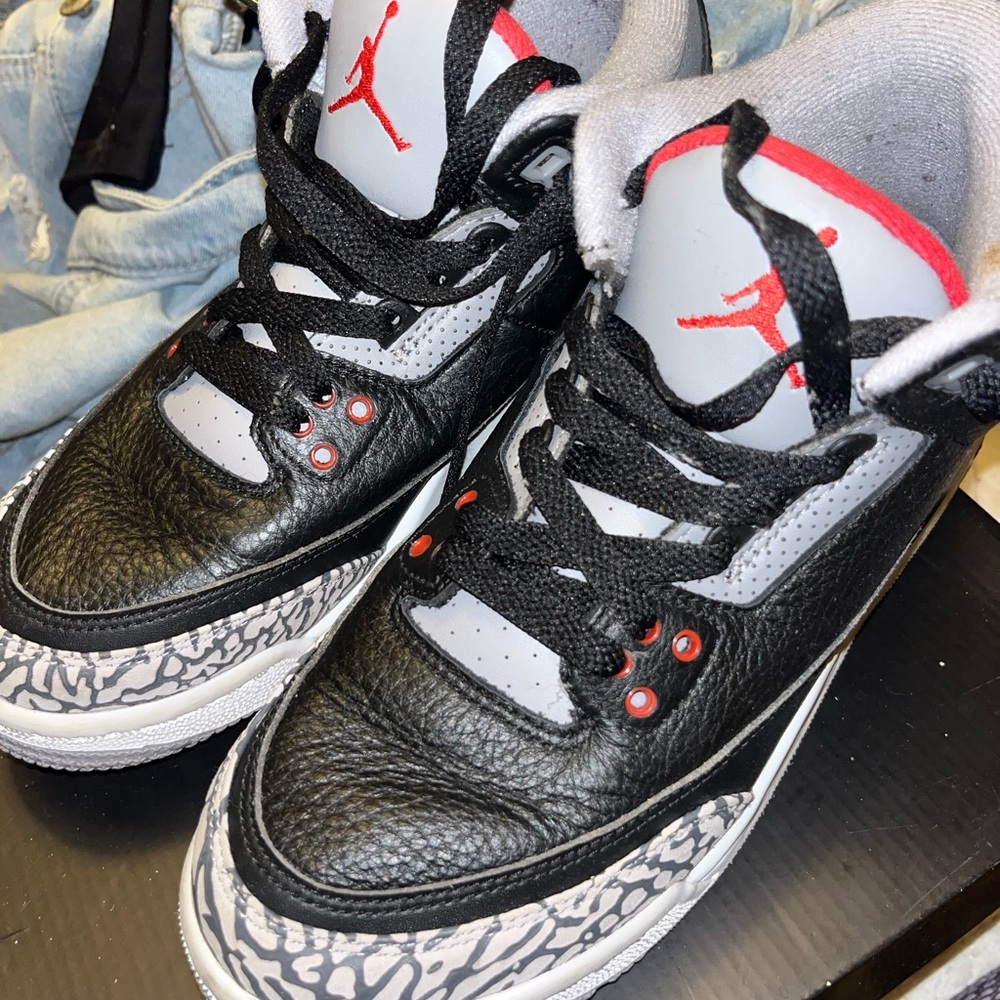 Nike Black and Gray Sneakers with Padded Collar and Air Unit